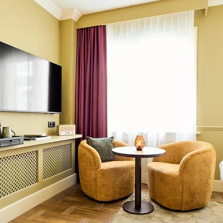 Paleis Hotel The Hague Exterior photo